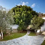 Seaside By Belvedere Otel 2*
