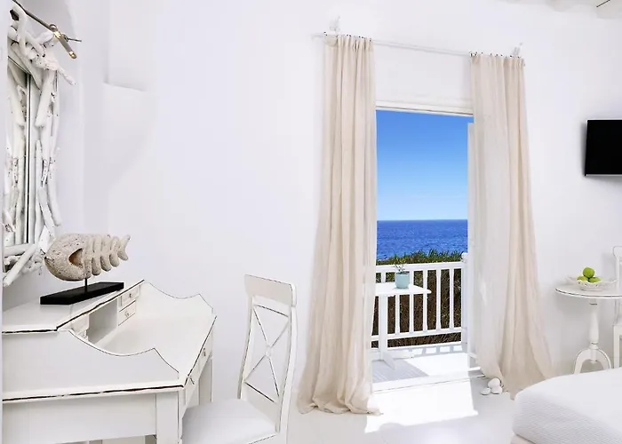 Seaside By Belvedere Psarou (Mykonos)