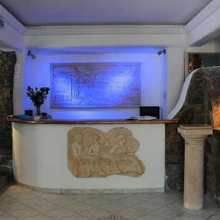 Seaside By Belvedere Psarou (Mykonos)