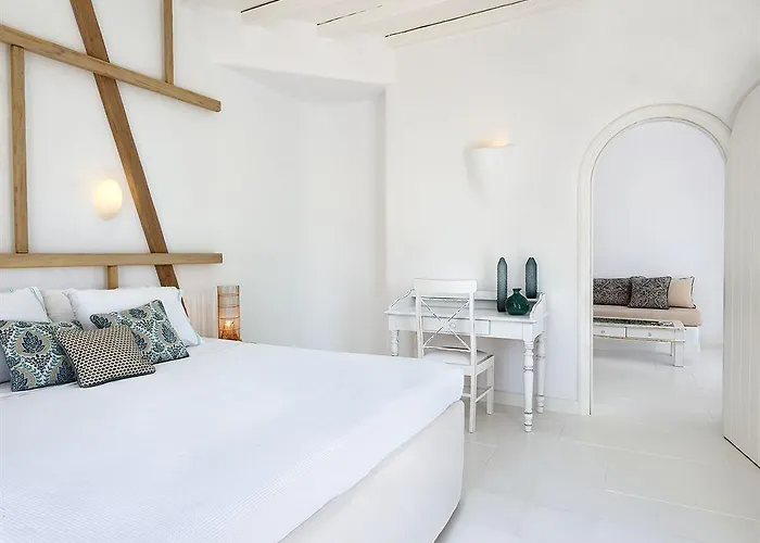 Seaside By Belvedere Hotel 2*